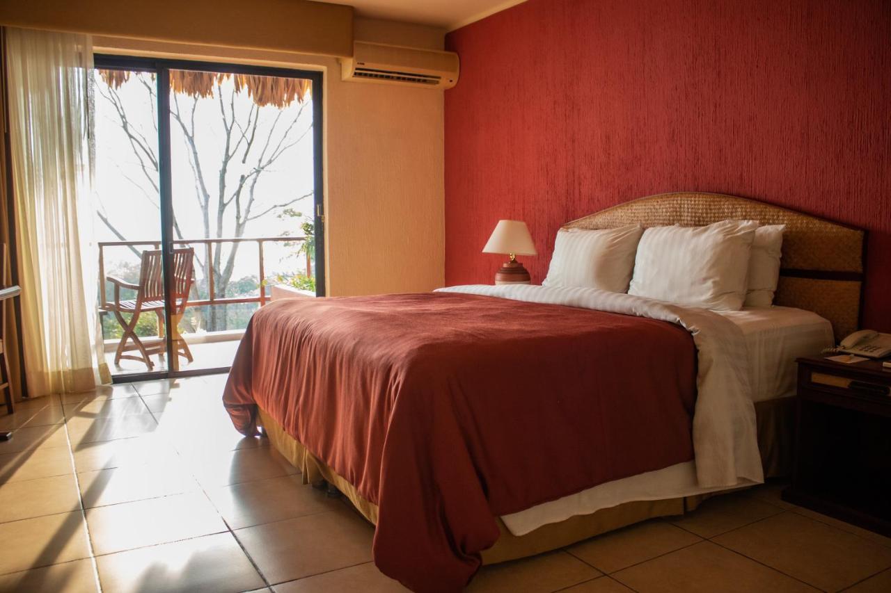 Hotel Camino Real Tikal‎ El Remate Exteriér fotografie