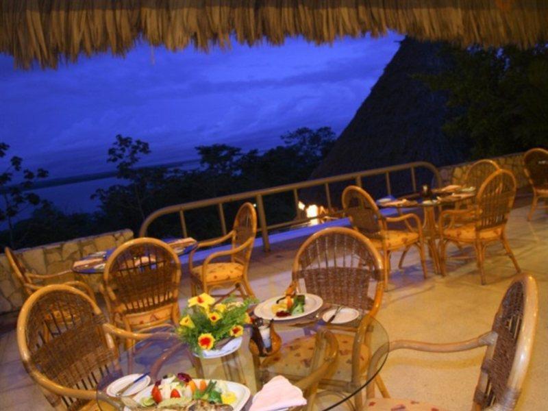 Hotel Camino Real Tikal‎ El Remate Exteriér fotografie